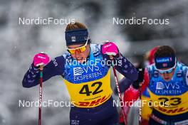 04.12.2021, Lillehammer, Norway (NOR): Rosie Brennan (USA), Tiril Udnes Weng (NOR), (l-r)  - FIS world cup cross-country, 10km women, Lillehammer (NOR). www.nordicfocus.com. © Thibaut/NordicFocus. Every downloaded picture is fee-liable.