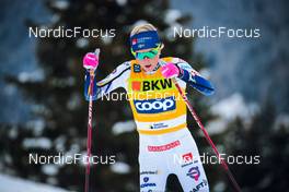 12.12.2021, Davos, Switzerland (SUI): Frida Karlsson (SWE) - FIS world cup cross-country, 10km women, Davos (SUI). www.nordicfocus.com. © Modica/NordicFocus. Every downloaded picture is fee-liable.