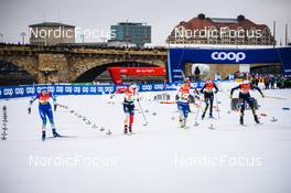 18.12.2021, Dresden, Germany (GER): Eva Urevc (SLO), Mathilde Myhrvold (NOR), Jasmi Joensuu (FIN), Laura Gimmler (GER), Victoria Carl (GER), (l-r) - FIS world cup cross-country, individual sprint, Dresden (GER). www.nordicfocus.com. © Tumashov/NordicFocus. Every downloaded picture is fee-liable.