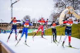 18.12.2021, Dresden, Germany (GER): Hailey Swirbul (USA), Anamarija Lampic (SLO), Hristina Matsokina (RUS), Alina Meier (SUI), Anne Winkler (GER), Kristine Stavaas Skistad (NOR), (l-r) - FIS world cup cross-country, individual sprint, Dresden (GER). www.nordicfocus.com. © Tumashov/NordicFocus. Every downloaded picture is fee-liable.