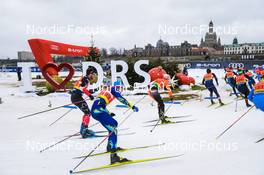 19.12.2021, Dresden, Germany (GER): Russell Kennedy (CAN), Yevgeniy Velichko (KAZ), Marius Kastner (GER-II), Luke Jager (USA-II), Tautvydas Strolia (LTU), Thomas Bing (GER), (l-r) - FIS world cup cross-country, team sprint, Dresden (GER). www.nordicfocus.com. © Tumashov/NordicFocus. Every downloaded picture is fee-liable.
