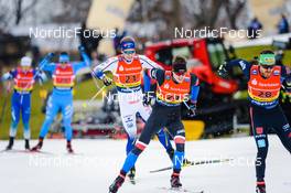 19.12.2021, Dresden, Germany (GER): Gustaf Berglund (SWE-II), Ludek Seller (CZE), (l-r) - FIS world cup cross-country, team sprint, Dresden (GER). www.nordicfocus.com. © Tumashov/NordicFocus. Every downloaded picture is fee-liable.