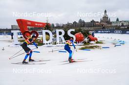 19.12.2021, Dresden, Germany (GER): Ludek Seller (CZE), Jovian Hediger (SUI), (l-r) - FIS world cup cross-country, team sprint, Dresden (GER). www.nordicfocus.com. © Tumashov/NordicFocus. Every downloaded picture is fee-liable.