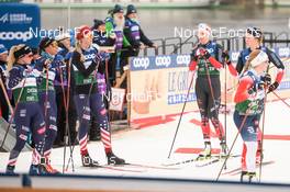 17.12.2021, Dresden, Germany (GER): Jessie Diggins (USA), Julia Kern (USA), Hailey Swirbul (USA), Dahria Beatty (CAN), Maya Macisaac-Jones (CAN) - FIS world cup cross-country, training, Dresden (GER). www.nordicfocus.com. © Tumashov/NordicFocus. Every downloaded picture is fee-liable.