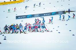 31.12.2021, Oberstdorf, Germany (GER): Janosch Brugger (GER), Francesco De Fabiani (ITA), Johannes Hoesflot Klaebo (NOR), Calle Halfvarsson (SWE), Ivan Yakimushkin (RUS), Roman Furger (SUI), Alexander Bolshunov (RUS), Sjur Roethe (NOR), Andrew Musgrave (GBR), Paal Golberg (NOR), (l-r)  - FIS world cup cross-country, tour de ski, mass men, Oberstdorf (GER). www.nordicfocus.com. © Modica/NordicFocus. Every downloaded picture is fee-liable.