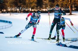 31.12.2021, Oberstdorf, Germany (GER): Sjur Roethe (NOR), Friedrich Moch (GER), (l-r)  - FIS world cup cross-country, tour de ski, mass men, Oberstdorf (GER). www.nordicfocus.com. © Modica/NordicFocus. Every downloaded picture is fee-liable.