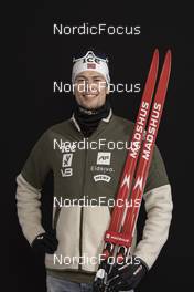 25.11.2021, Oestersund, Sweden, (SWE): Sturla Holm Laegreid (NOR) - IBU World Cup Biathlon, photoshooting, Oestersund (SWE). www.nordicfocus.com. © Manzoni/NordicFocus. Every downloaded picture is fee-liable.