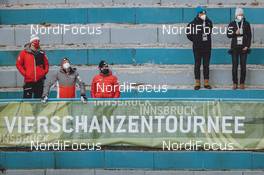 03.01.2021, Innsbruck, Austria (AUT): Event Feature: Austrian team staff wearing masks - FIS world cup ski jumping men, four hills tournament, individual HS128, Innsbruck (AUT). www.nordicfocus.com. © EXPA/JFK/NordicFocus. Every downloaded picture is fee-liable.