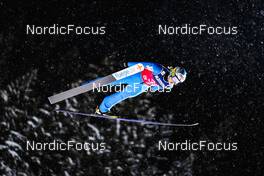 05.12.2021 Lillehammer, Norway (NOR): Julia Kykkaenen (FIN) - FIS world cup ski jumping women, individual HS140, Lillehammer (NOR). www.nordicfocus.com. © Thibaut/NordicFocus. Every downloaded picture is fee-liable.