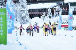 24.01.2021, Toblach-Cortina, Italy (ITA): Lina Korsgren (SWE), Jenny Larsson (SWE), group l-r - Visma Ski Classics, Toblach-Cortina (ITA). www.nordicfocus.com. © Reichert/NordicFocus. Every downloaded picture is fee-liable.