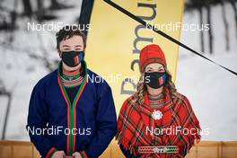 27.03.2021, Valadalen, Sweden (SWE): Event Feature: Cermony boy and girl at the finish of the race - Visma Ski Classics Arefjaellsloppet, Valadalen (SWE). www.nordicfocus.com. © Visma Ski Classics/Magnus Oesth/NordicFocus. Every downloaded picture is fee-liable.