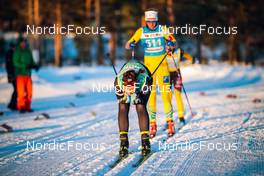 19.12.2021, Groenklitt, Sweden (SWE): Britta Johansson Norgren (SWE), Astrid Oeyre Slind (NOR), (l-r) - Visma Ski Classics Orsa Groenklitt Individual Prologue - Groenklitt (SWE). www.nordicfocus.com. © Modica/NordicFocus. Every downloaded picture is fee-liable.