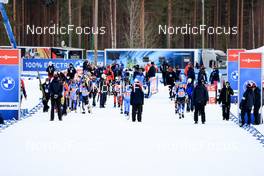 03.03.2022, Kontiolahti, Finland (FIN): Event Feature: Race start, Event Feature: - IBU World Cup Biathlon, relay women, Kontiolahti (FIN). www.nordicfocus.com. © Manzoni/NordicFocus. Every downloaded picture is fee-liable.