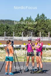 03.08.2022, Font-Romeu, France (FRA): Claire Breton (FRA), Coach Team France, Coralie Langel (FRA), Chloe Bened (FRA), (l-r) - Biathlon summer training, Font-Romeu (FRA). www.nordicfocus.com. © Authamayou/NordicFocus. Every downloaded picture is fee-liable.