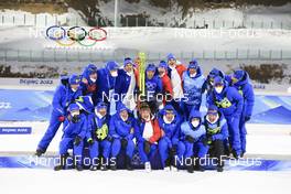 08.02.2022, Beijing, China (CHN): Quentin Fillon Maillet (FRA), Simon Desthieux (FRA), Fabien Claude (FRA), Emilien Jacquelin (FRA), Vincent Vittoz (FRA), coach team France, Stephane Bouthiaux (FRA) coach Team France, Patrick Favre (ITA), (l-r) - XXIV. Olympic Winter Games Beijing 2022, Biathlon, individual men, Beijing (CHN). www.nordicfocus.com. © Manzoni/NordicFocus. Every downloaded picture is fee-liable.