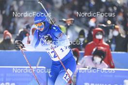 18.02.2022, Beijing, China (CHN): Anais Bescond (FRA) - XXIV. Olympic Winter Games Beijing 2022, Biathlon, mass women, Beijing (CHN). www.nordicfocus.com. © Manzoni/NordicFocus. Every downloaded picture is fee-liable.