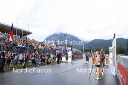 27.08.2022, Ruhpolding, Germany (GER): Denise Herrmann (GER), Elvira Oeberg (SWE), Paulina Fialkova (SVK), Lena Haecki Gross (SUI), Marketa Davidova (CZE), Lisa Vittozzi (ITA), (l-r) - IBU Summer Biathlon World Championships, sprint women, Ruhpolding (GER). www.nordicfocus.com. © Manzoni/NordicFocus. Every downloaded picture is fee-liable.