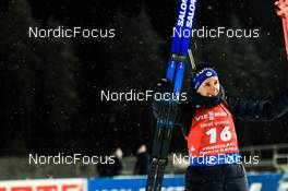 04.12.2022, Kontiolahti, Finland (FIN): Julia Simon (FRA), (l-r) - IBU World Cup Biathlon, pursuit women, Kontiolahti (FIN). www.nordicfocus.com. © Manzoni/NordicFocus. Every downloaded picture is fee-liable.