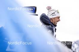 09.12.2022, Hochfilzen, Austria (AUT): Siegfried Mazet (FRA) coach team Norway -  IBU World Cup Biathlon, sprint men, Hochfilzen (AUT). www.nordicfocus.com. © Manzoni/NordicFocus. Every downloaded picture is fee-liable.