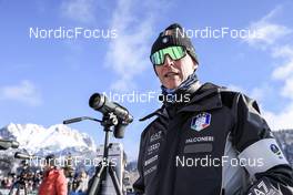 08.12.2022, Hochfilzen, Austria (AUT): Jonne Kahkonen (FIN), coach Team Italy -  IBU World Cup Biathlon, sprint women, Hochfilzen (AUT). www.nordicfocus.com. © Manzoni/NordicFocus. Every downloaded picture is fee-liable.