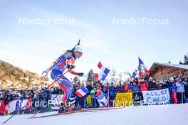 18.12.2022, Annecy-Le Grand Bornand, France (FRA): Chloe Chevalier (FRA) -  IBU World Cup Biathlon, mass women, Annecy-Le Grand Bornand (FRA). www.nordicfocus.com. © Thibaut/NordicFocus. Every downloaded picture is fee-liable.