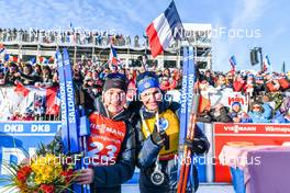 18.12.2022, Annecy-Le Grand Bornand, France (FRA): Sophie Chauveau (FRA), Julia Simon (FRA), (l-r)  -  IBU World Cup Biathlon, mass women, Annecy-Le Grand Bornand (FRA). www.nordicfocus.com. © Authamayou/NordicFocus. Every downloaded picture is fee-liable.