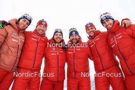 14.12.2022, Annecy-Le Grand Bornand, France (FRA): Event Feature: US Team Staff posing - IBU World Cup Biathlon, training, Annecy-Le Grand Bornand (FRA). www.nordicfocus.com. © Manzoni/NordicFocus. Every downloaded picture is fee-liable.