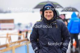 14.12.2022, Annecy-Le Grand Bornand, France (FRA): Johannes Lukas (GER), coach Team Sweden - IBU World Cup Biathlon, training, Annecy-Le Grand Bornand (FRA). www.nordicfocus.com. © Manzoni/NordicFocus. Every downloaded picture is fee-liable.
