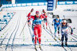 01.01.2022, Oberstdorf, Germany (GER): Natalia Nepryaeva (RUS), Johanna Hagstroem (SWE), (l-r)  - FIS world cup cross-country, tour de ski, individual sprint, Oberstdorf (GER). www.nordicfocus.com. © Modica/NordicFocus. Every downloaded picture is fee-liable.