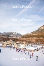 03.01.2022, Val di Fiemme, Italy (ITA): Track atmosphere: start of womenÕs race  - FIS world cup cross-country, tour de ski, mass women, Val di Fiemme (ITA). www.nordicfocus.com. © Modica/NordicFocus. Every downloaded picture is fee-liable.