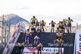 05.08.2022, Sandnes, Norway (NOR): Arnaud Chautemps FRA), Davide Graz (ITA), Andrew Travers Young (GBR), Matteo Tanel (ITA), Theo Schely (FRA), Richard Jouve (FRA), Jules Lapierre (FRA), Jules Chappaz (FRA), Petter Northug (NOR), (l-r) - BLINK22 Festival Cross-Country - Sandnes (NOR). www.nordicfocus.com. © Manzoni/NordicFocus. Every downloaded picture is fee-liable.