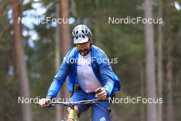 14.10.2022, Ramsau am Dachstein, Austria (AUT): Alex Rousselet (FRA), coach Team France - Cross-Country training, Ramsau am Dachstein (AUT). www.nordicfocus.com. © Manzoni/NordicFocus. Every downloaded picture is fee-liable.