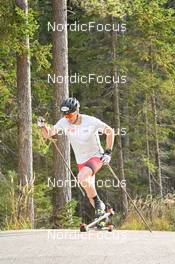 17.10.2022, Ramsau am Dachstein, Austria (AUT): Benjamin Moser (AUT) - Cross-Country training, Ramsau am Dachstein (AUT). www.nordicfocus.com. © Reichert/NordicFocus. Every downloaded picture is fee-liable.