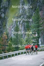 27.09.2022, Lavaze, Italy (ITA): Anders Aukland  (NOR), Andreas Nygaard (NOR), Oskar Kardin  (SWE), Joar Thele  (NOR), Johan Hoel  (NOR), (l-r)  - Cross-Country training, Lavaze (ITA). www.nordicfocus.com. © Vanzetta/NordicFocus. Every downloaded picture is fee-liable.