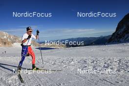 16.10.2022, Ramsau am Dachstein, Austria (AUT): Arnaud Chautemps (FRA) - Cross-Country training, Ramsau am Dachstein (AUT). www.nordicfocus.com. © Manzoni/NordicFocus. Every downloaded picture is fee-liable.