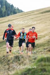 26.09.2022, Lavaze, Italy (ITA): Johan Hoel  (NOR), Andreas Nygaard (NOR), Joar Thele  (NOR), Oskar Kardin  (SWE), Anders Aukland  (NOR), (l-r)  - Cross-Country training, Lavaze (ITA). www.nordicfocus.com. © Vanzetta/NordicFocus. Every downloaded picture is fee-liable.