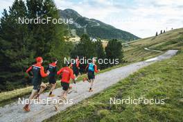 26.09.2022, Lavaze, Italy (ITA): Oskar Kardin  (SWE), Joar Thele  (NOR), Andreas Nygaard (NOR), Johan Hoel  (NOR), Anders Aukland  (NOR), (l-r)  - Cross-Country training, Lavaze (ITA). www.nordicfocus.com. © Vanzetta/NordicFocus. Every downloaded picture is fee-liable.