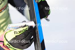 16.10.2022, Ramsau am Dachstein, Austria (AUT): Florian Notz (GER) puts klister on - Cross-Country training, Ramsau am Dachstein (AUT). www.nordicfocus.com. © Manzoni/NordicFocus. Every downloaded picture is fee-liable.