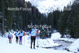 08.11.2022, Davos, Switzerland (SUI): Renaud Jay (FRA), Richard Jouve (FRA), Jules Chappaz (FRA), (l-r) - Cross-Country training, Snowfarming track, Davos (SUI). www.nordicfocus.com. © Manzoni/NordicFocus. Every downloaded picture is fee-liable.