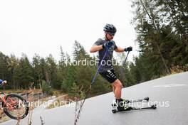 14.10.2022, Ramsau am Dachstein, Austria (AUT): Arnaud Chautemps (FRA) - Cross-Country training, Ramsau am Dachstein (AUT). www.nordicfocus.com. © Manzoni/NordicFocus. Every downloaded picture is fee-liable.