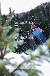 09.11.2022, Davos, Switzerland (SUI): Paul Combey (FRA) - Cross-Country training, Snowfarming track, Davos (SUI). www.nordicfocus.com. © Manzoni/NordicFocus. Every downloaded picture is fee-liable.