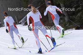 09.11.2022, Davos, Switzerland (SUI): Nadja Kaelin (SUI), Alina Meier (SUI), Lea Fischer (SUI), (l-r) - Cross-Country training, Snowfarming track, Davos (SUI). www.nordicfocus.com. © Manzoni/NordicFocus. Every downloaded picture is fee-liable.