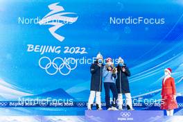 10.02.2022, Beijing, China (CHN): Kerttu Niskanen (FIN), Therese Johaug (NOR), Krista Parmakoski (FIN), (l-r) - XXIV. Olympic Winter Games Beijing 2022, cross-country, medals, Beijing (CHN). www.nordicfocus.com. © Thibaut/NordicFocus. Every downloaded picture is fee-liable.