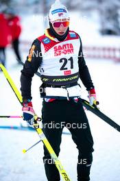 25.11.2022, Ruka, Finland (FIN): Johannes Hoesflot Klaebo (NOR), warm up - FIS world cup cross-country, individual sprint, Ruka (FIN). www.nordicfocus.com. © Modica/NordicFocus. Every downloaded picture is fee-liable.