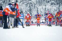 04.12.2022, Lillehammer, Norway (NOR): Didrik Toenseth (NOR), Michal Novak (CZE), (l-r)  - FIS world cup cross-country, mass, Lillehammer (NOR). www.nordicfocus.com. © Thibaut/NordicFocus. Every downloaded picture is fee-liable.