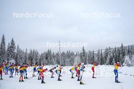 04.12.2022, Lillehammer, Norway (NOR): Snorri Eythor Einarsson (ISL), Erik Valnes (NOR), Perttu Hyvarinen (FIN), Clement Parisse (FRA), Leo Johansson (SWE), Federico Pellegrino (ITA), Jens Burman (SWE), Michal Novak (CZE), William Poromaa (SWE), Paal Golberg (NOR), Andrew Musgrave (GBR), , (l-r)  - FIS world cup cross-country, mass, Lillehammer (NOR). www.nordicfocus.com. © Thibaut/NordicFocus. Every downloaded picture is fee-liable.