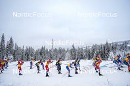 04.12.2022, Lillehammer, Norway (NOR):  Feature : mens race - FIS world cup cross-country, mass, Lillehammer (NOR). www.nordicfocus.com. © Thibaut/NordicFocus. Every downloaded picture is fee-liable.