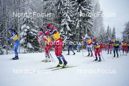 04.12.2022, Lillehammer, Norway (NOR): Alayna Sonnesyn (USA), Emma Ribom (SWE), Helene Marie Fossesholm (NOR), Lisa Lohmann (GER), (l-r)  - FIS world cup cross-country, mass, Lillehammer (NOR). www.nordicfocus.com. © Thibaut/NordicFocus. Every downloaded picture is fee-liable.