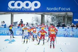 04.12.2022, Lillehammer, Norway (NOR): William Poromaa (SWE), Eric Rosjoe (SWE), Martin Loewstroem Nyenget (NOR), (l-r)  - FIS world cup cross-country, mass, Lillehammer (NOR). www.nordicfocus.com. © Thibaut/NordicFocus. Every downloaded picture is fee-liable.