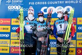 17.12.2022, Davos, Switzerland (SUI): Johannes Hoesflot Klaebo (NOR), Federico Pellegrino (ITA), Lucas Chanavat (FRA), (l-r) - FIS world cup cross-country, individual sprint, Davos (SUI). www.nordicfocus.com. © Modica/NordicFocus. Every downloaded picture is fee-liable.